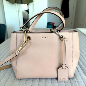 DKNY Bag plus mini beach bag